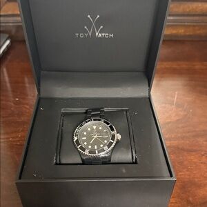ToyWatch Men's Black and Silver Watch
